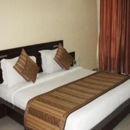 Anand Corbett Aamod Resort & Spa Corbett National Park Exterior foto